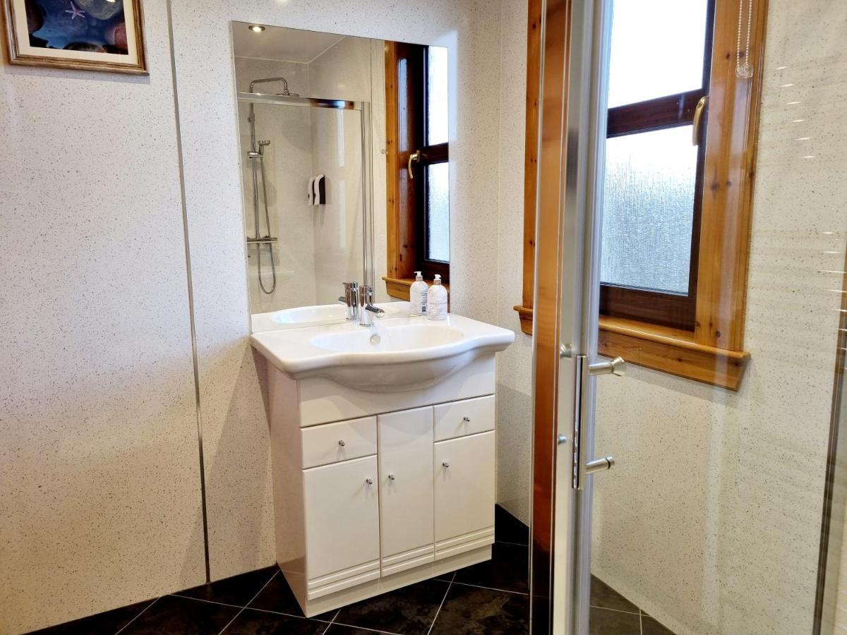 Inverness City 3 Bedroom House Free Parking Exteriér fotografie