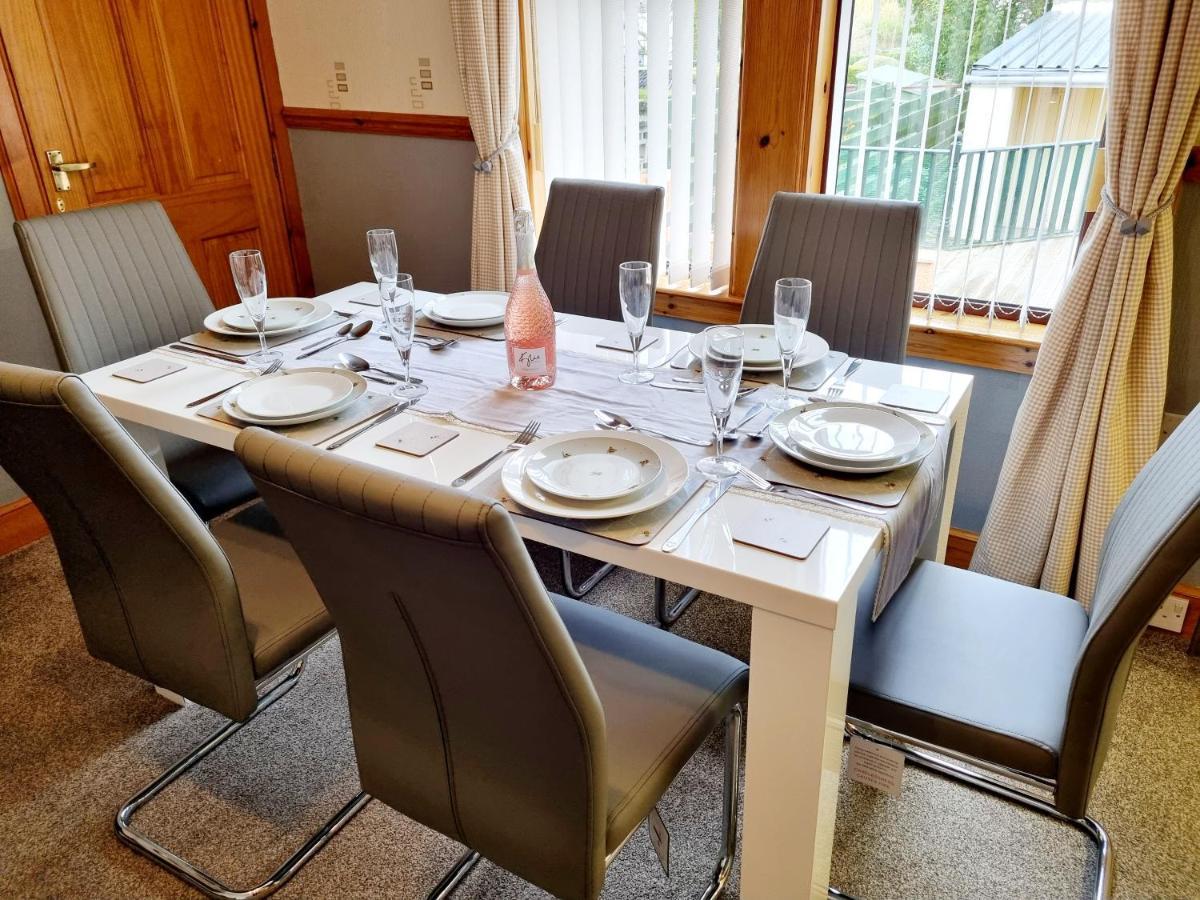 Inverness City 3 Bedroom House Free Parking Exteriér fotografie